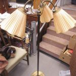 686 2072 FLOOR LAMP